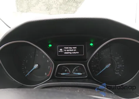 2015 Ford Focus Titanium z USA, uszkodzony, nr VIN 1FADP3N20FL378745